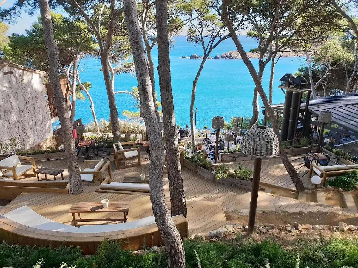 CAP SA SAL BEGUR primera línea de mar con terraza Apartamento